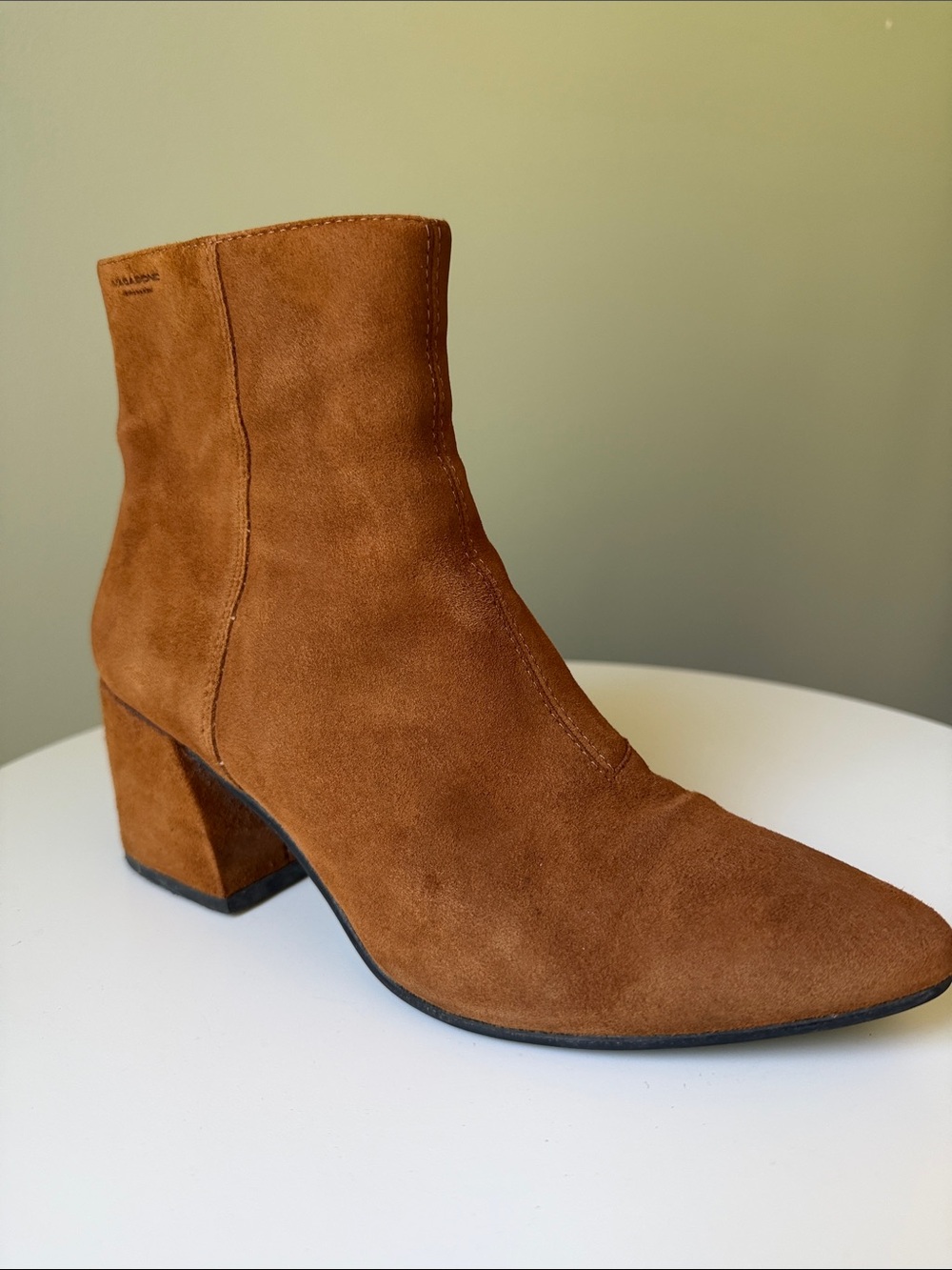 Vagabond Shoemakers Brown Suede Ankle Boots Block Heel Minimalist Zip Booties